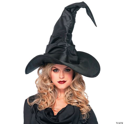 Puckered witch hat